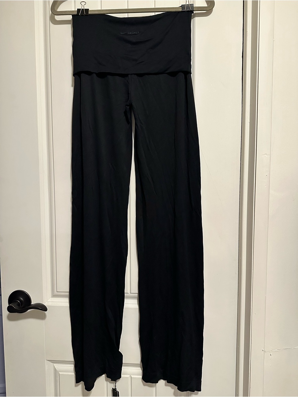 SKIMS Fold-Over Wide Leg Pant - Black NWT - Picture 5 of 6